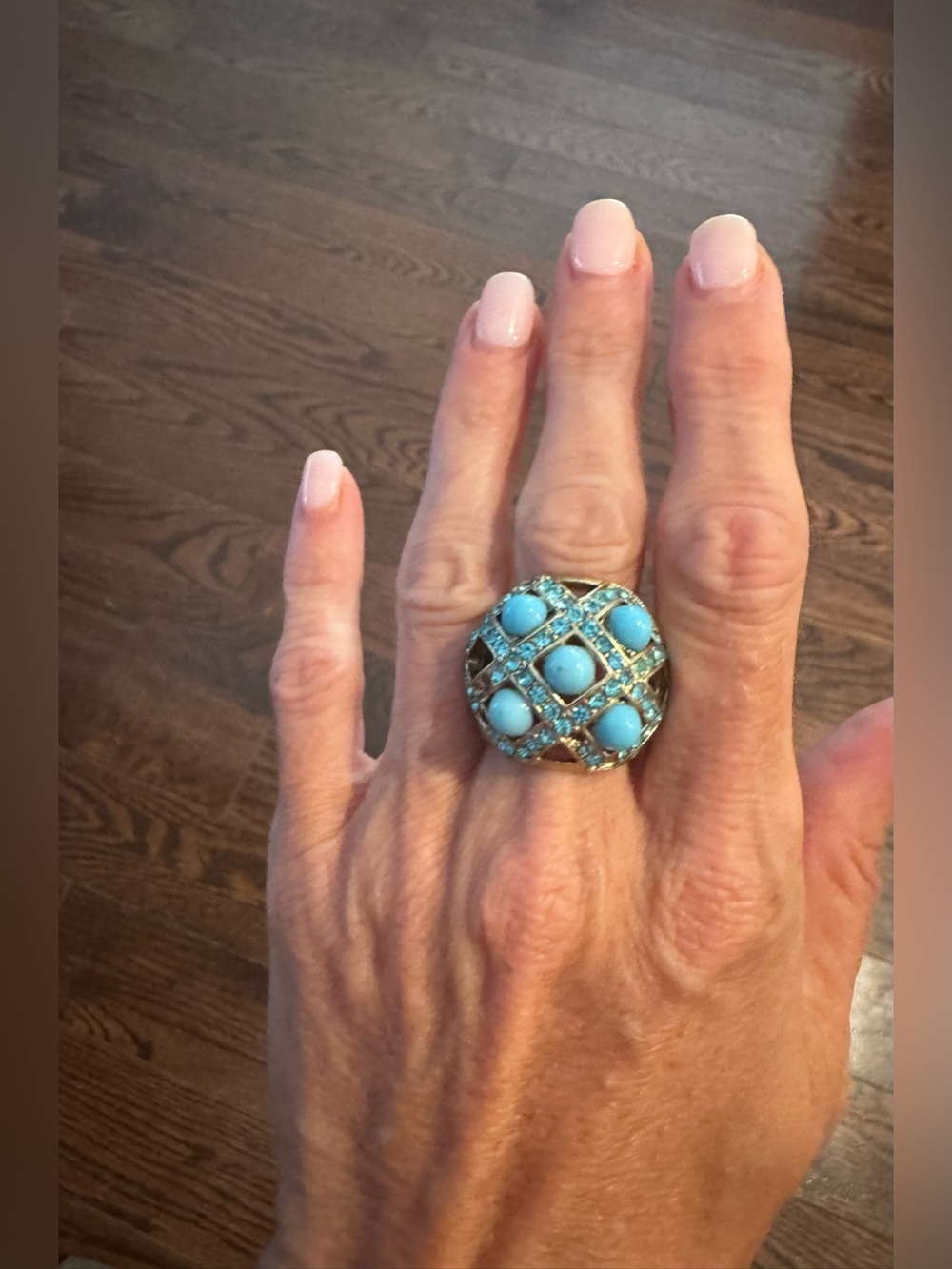 Stretch Statement Ring Blue Cabochon & Rhinestone Gold Tone Adjustable Size 7.5–